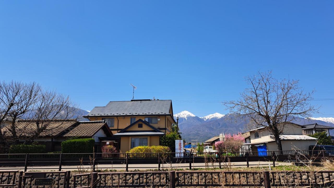 Shino'S Farm Inn Azumino Exterior foto